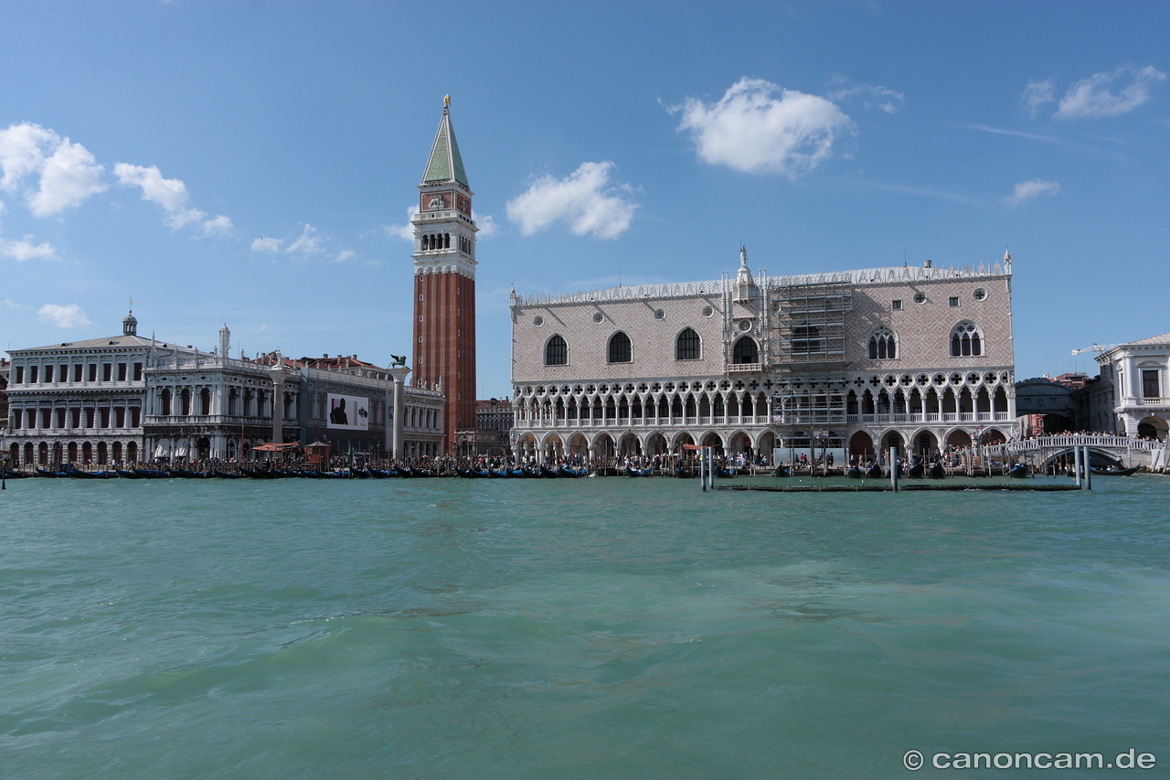 Venedig - Blick auf den Dogenpalast und Markuskirche