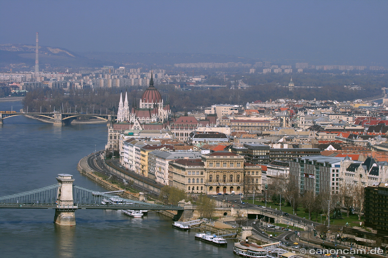 Blick auf Pest