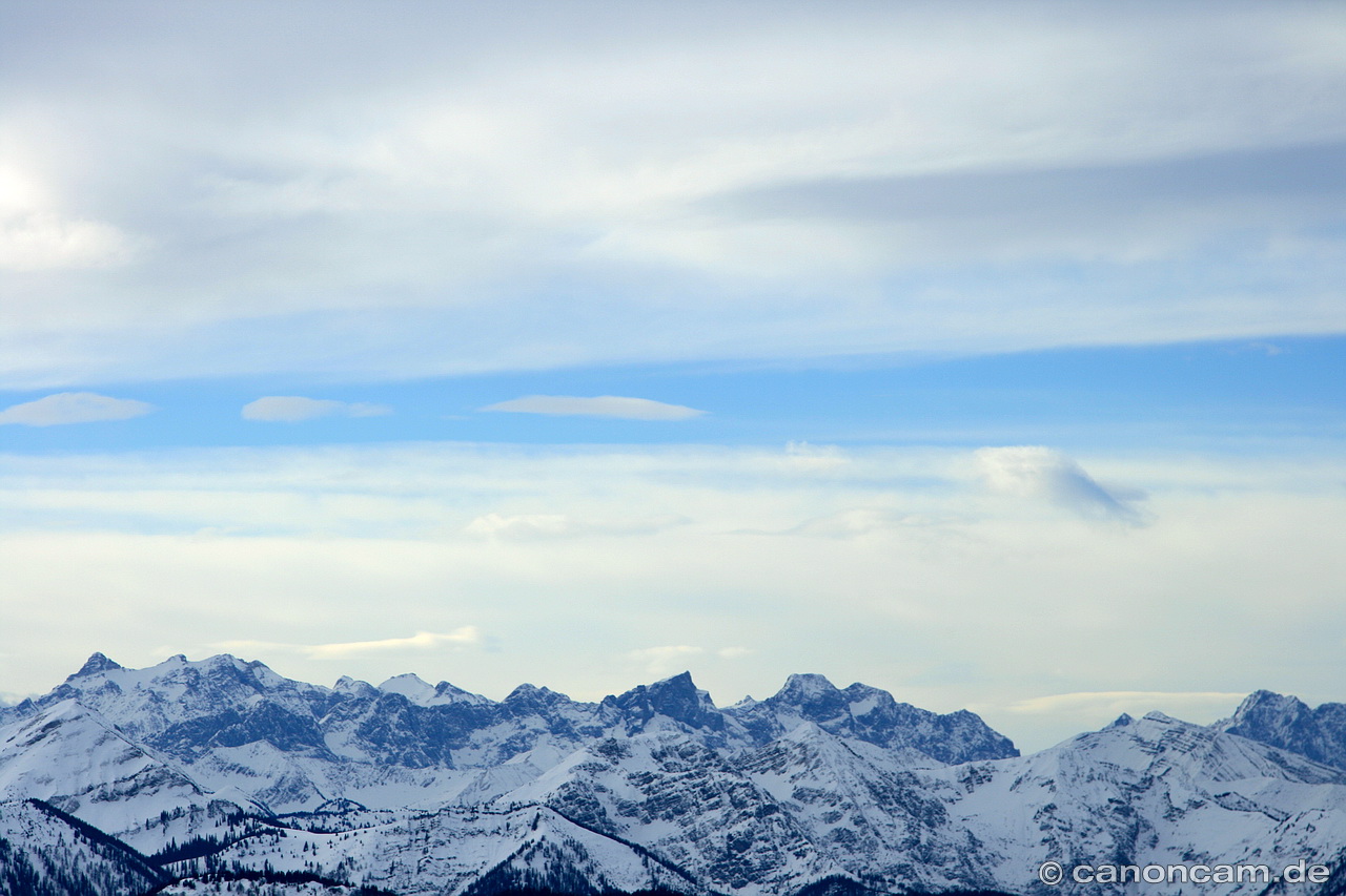 Blick in das winterliche Karwendel-Gebirge